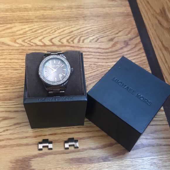 ❗️❗️MICHAEL KORS WATCH❗️❗️ - Picture 5 of 5